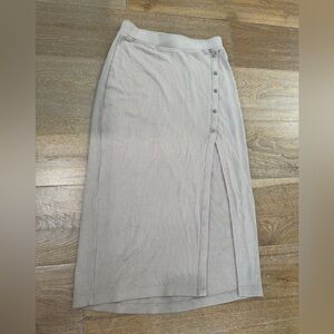 Abercrombie & Fitch ribbed knit midi skirt with slit